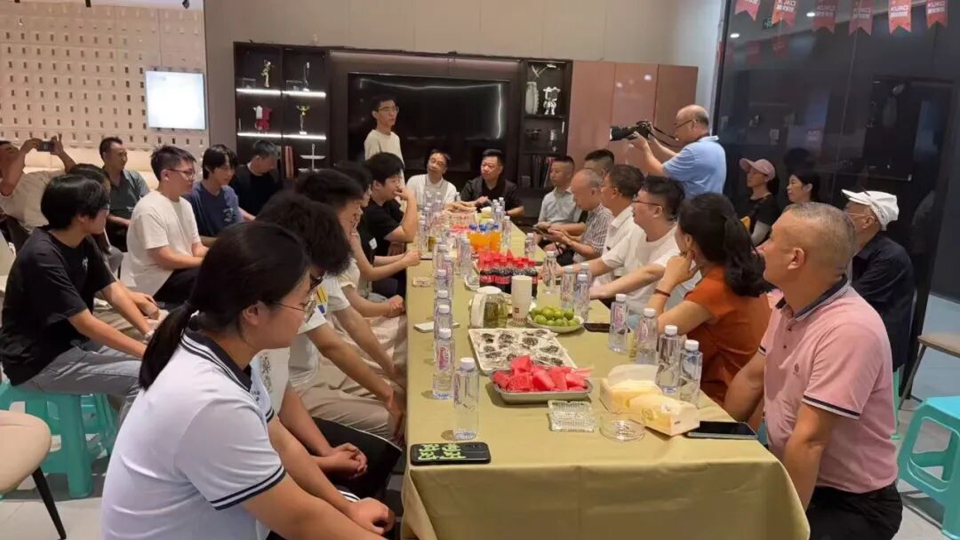 崇文传文脉 育贤兴家族——李永飞出席云阳黄氏优秀学子表彰大会